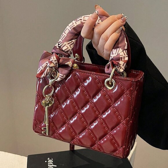 Burgundy Vintage Women's Diamond Grid Crossbody Handbag - Picture 1 of 10